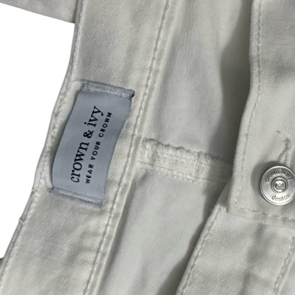 NWT Crown & Ivy Women’s Kick Flare Jeans - Size 20 - Picture 4 of 5